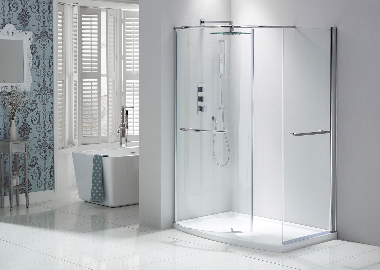 Душевая кабина glass. Душевая кабина Svedbergs Shower Cubicle "Seat" r 90см*90см. Душевые кабины 1400 на 900. Радиусные душевые кабины. Душевое ограждение walk in белый.